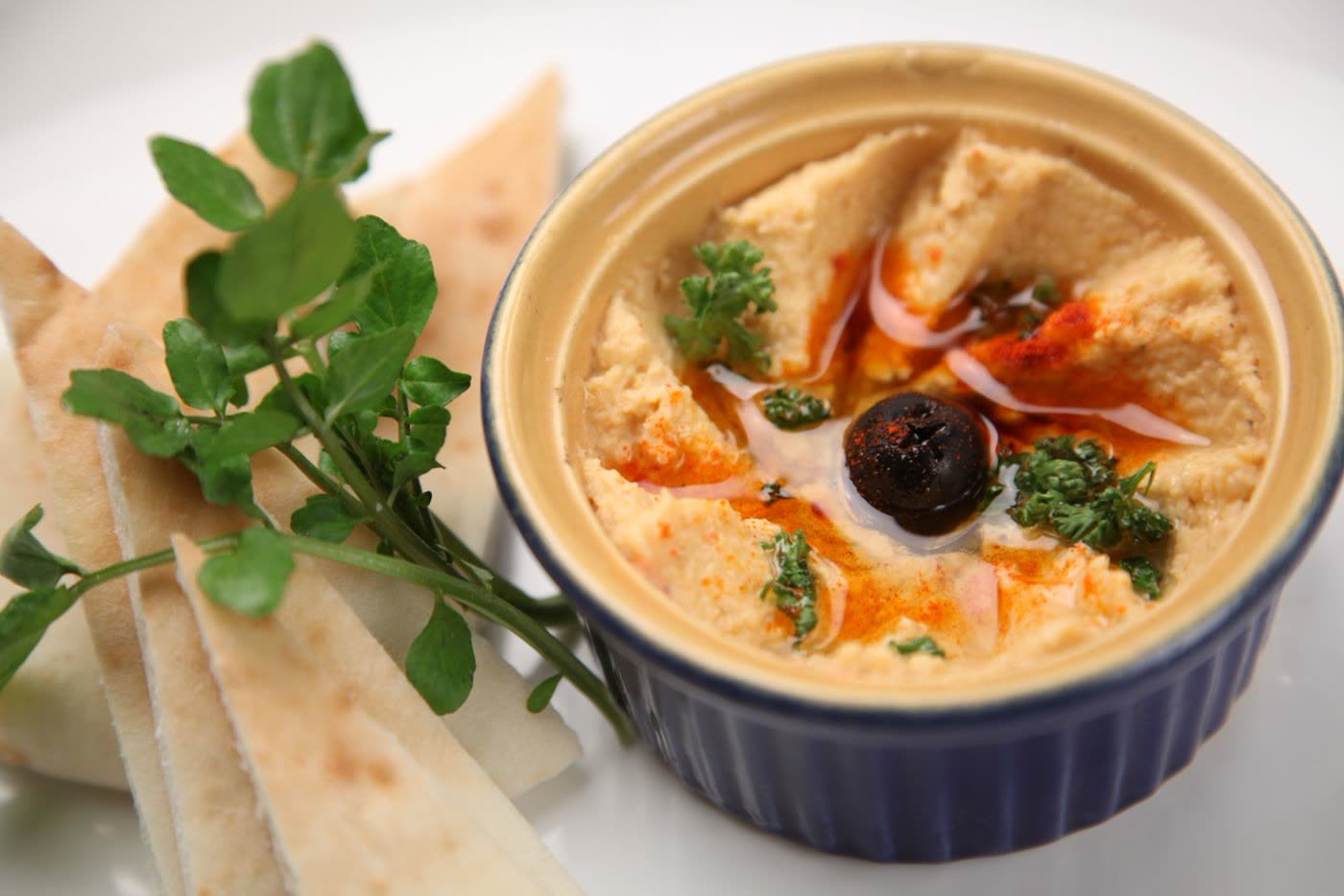 Herb Sauces That Rescue Plain Meals